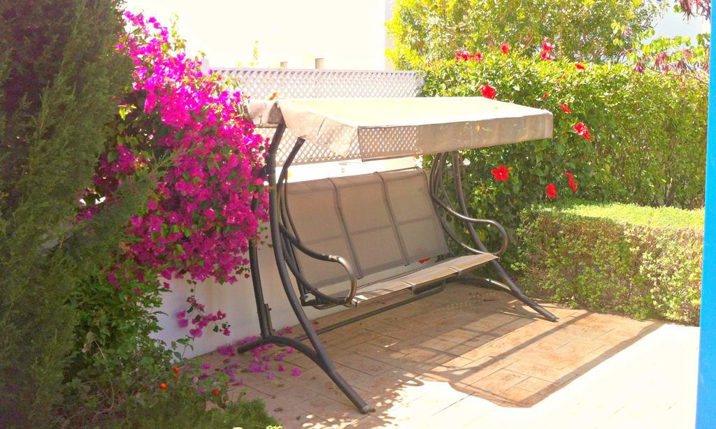 Latchi Beach Front Villa - Private Heated Pool - Amazing Uninterrupted Sea Views Polis ภายนอก รูปภาพ