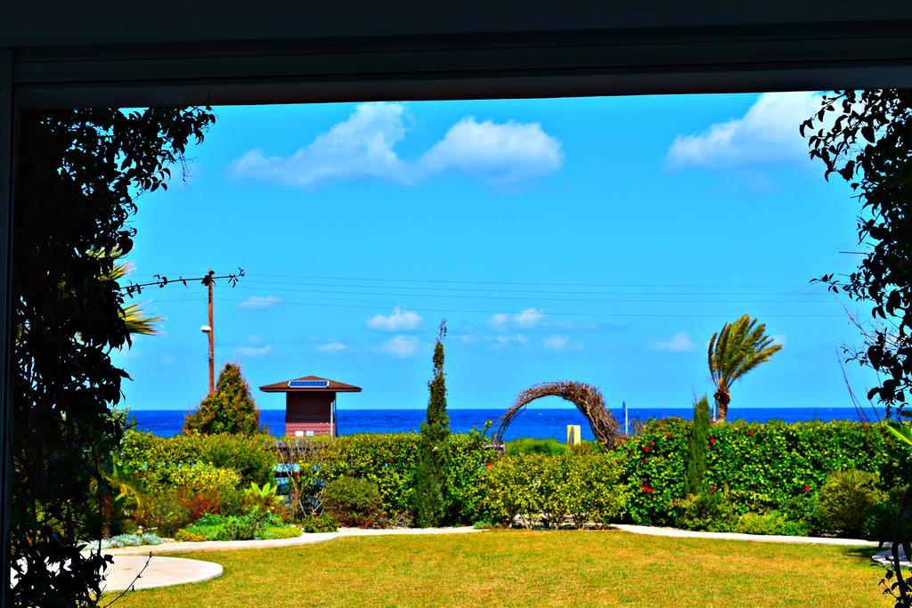 Latchi Beach Front Villa - Private Heated Pool - Amazing Uninterrupted Sea Views Polis ภายนอก รูปภาพ