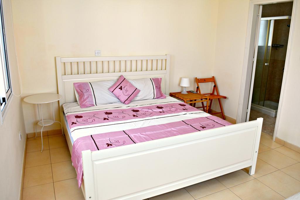 Latchi Beach Front Villa - Private Heated Pool - Amazing Uninterrupted Sea Views Polis ภายนอก รูปภาพ