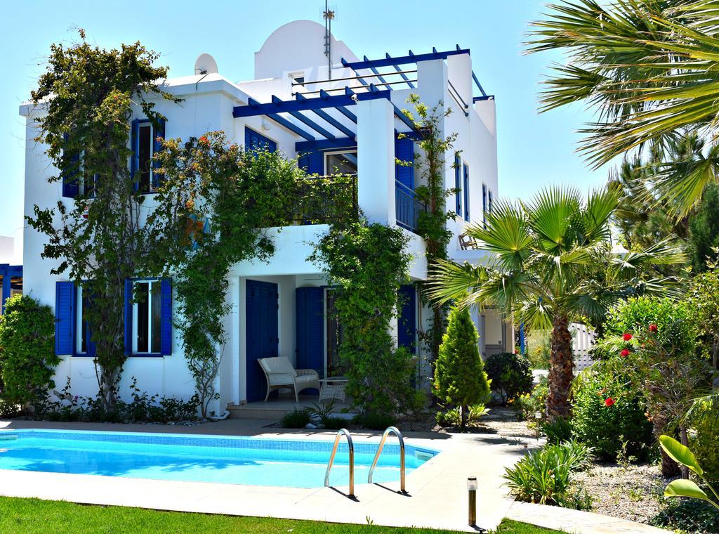 Latchi Beach Front Villa - Private Heated Pool - Amazing Uninterrupted Sea Views Polis ภายนอก รูปภาพ
